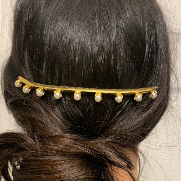 Untamed Petals Bridal Headpiece